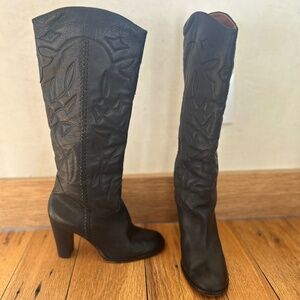 Beautiful vintage looking leather boots